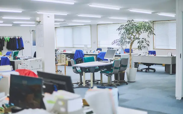 本社営業フロア